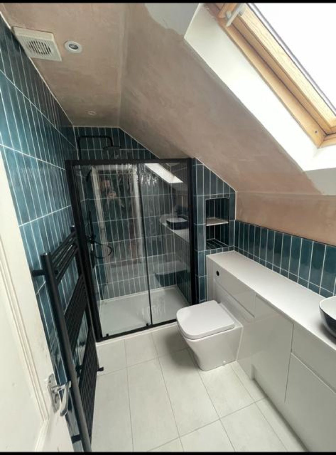 Finished bathroom 8 of 8 fitted by Pentaburgh's all-in-house team in Edinburgh